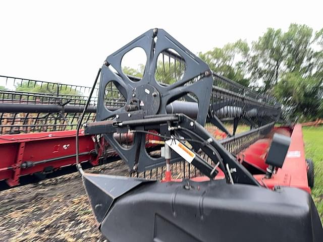 Image of Case IH 1010 equipment image 2