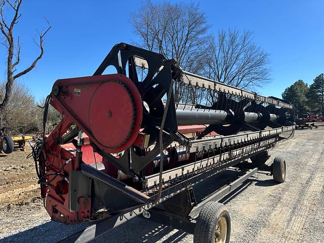 Image of Case IH 1010 equipment image 2