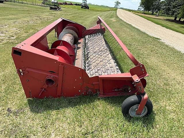 Image of Case IH 1015 equipment image 2