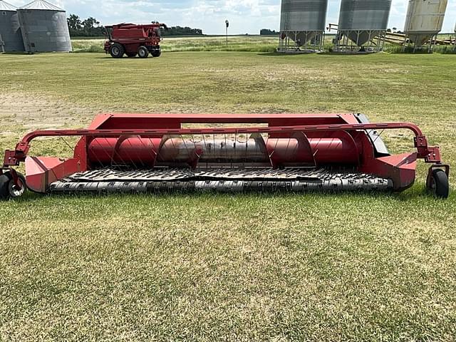 Image of Case IH 1015 equipment image 4