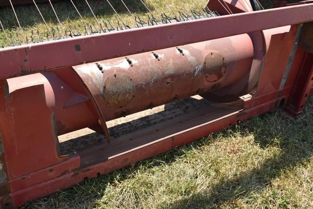 Image of Case IH 1015 equipment image 4