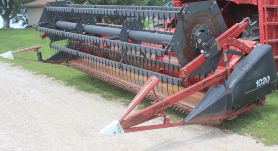 SOLD - Case IH 1020 Harvesting with 20 ft | Tractor Zoom