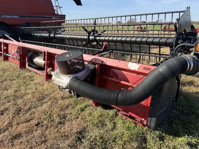 Image of Case IH 1020 equipment image 2