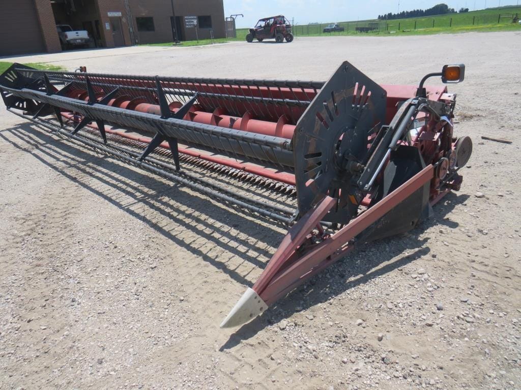 Case IH 1020 Equipment Image0