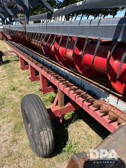 Image of Case IH 1020 equipment image 4