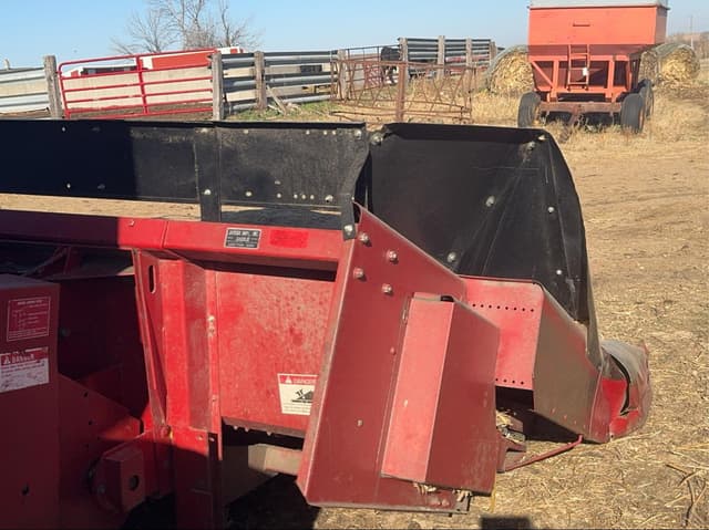 Image of Case IH 1043 equipment image 2