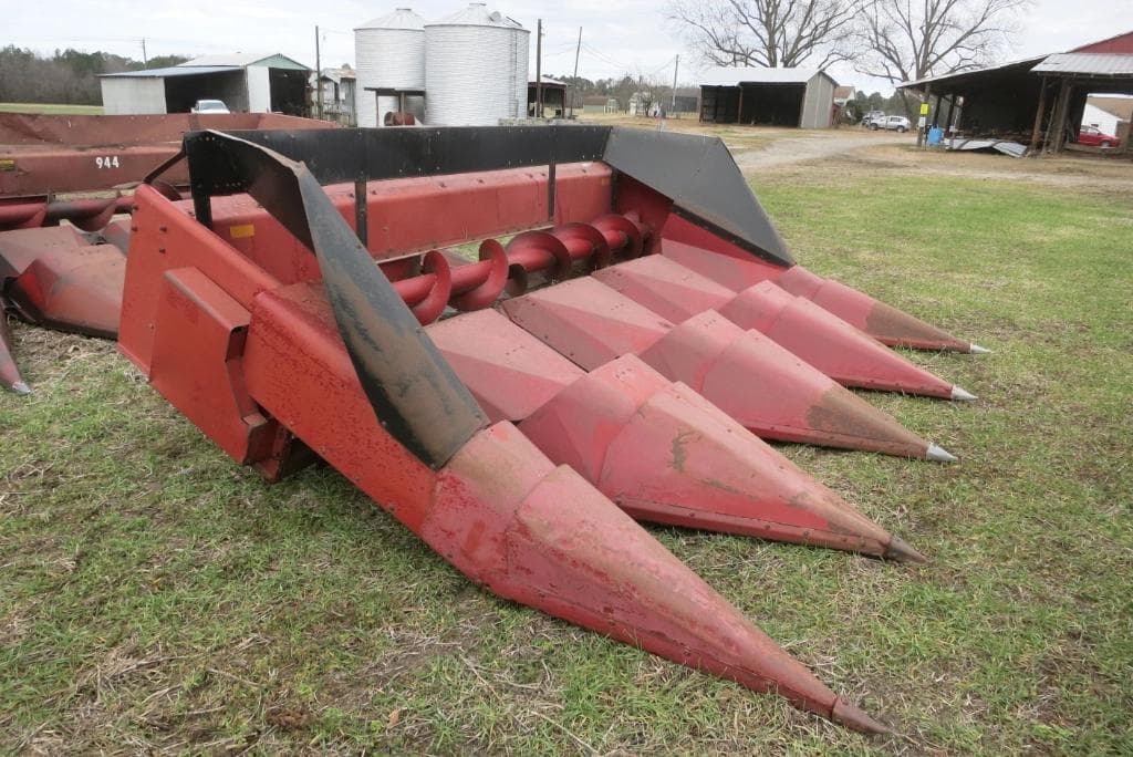 Image of Case IH 1044 Primary image