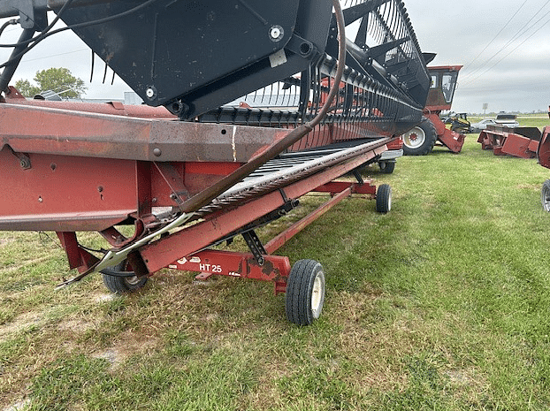 Image of Case IH 1052 equipment image 2