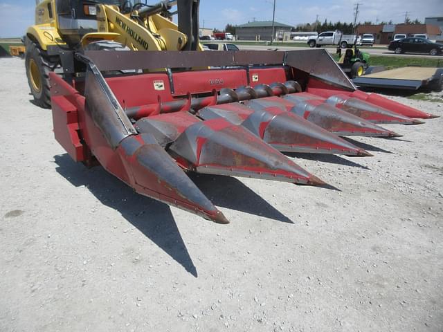 Image of Case IH 1054 equipment image 2