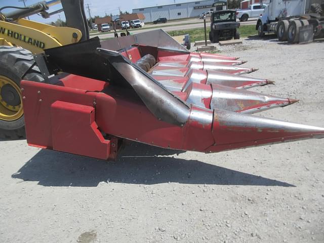 Image of Case IH 1054 equipment image 4