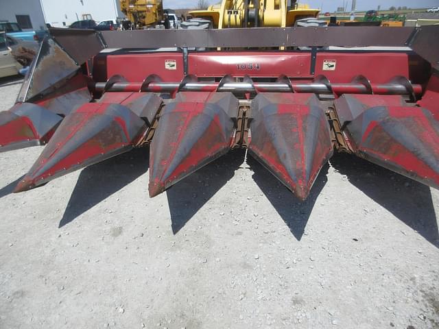 Image of Case IH 1054 equipment image 1