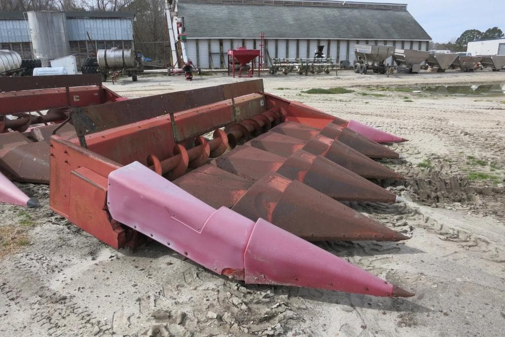 Image of Case IH 1054 Primary image