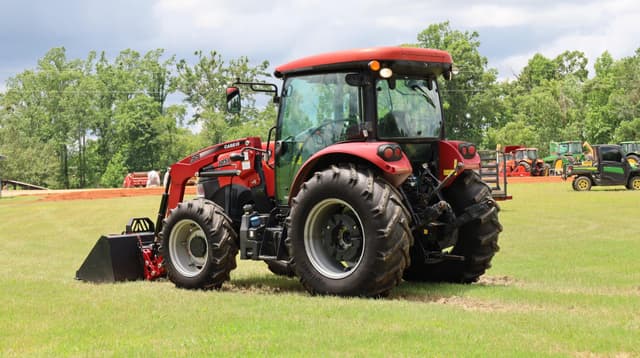 Image of Case IH Farmall 105A equipment image 4