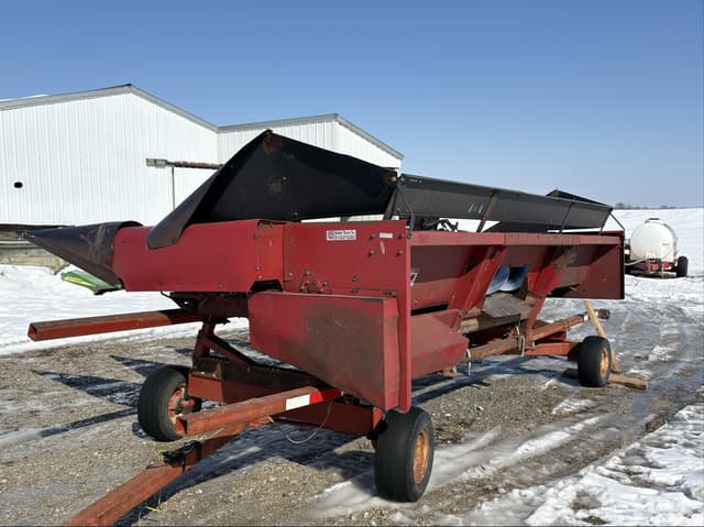 Image of Case IH 1063 equipment image 4