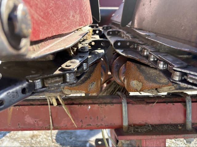 Image of Case IH 1063 equipment image 2