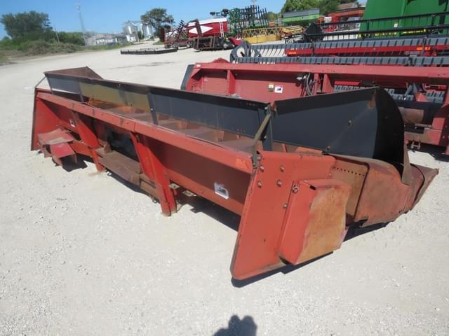 Image of Case IH 1063 equipment image 4