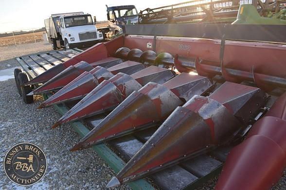 Image of Case IH 1063 equipment image 1