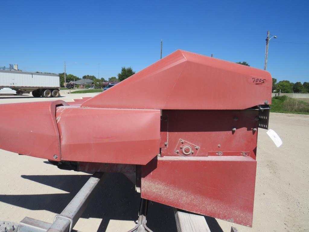 Image of Case IH 1063 Primary image