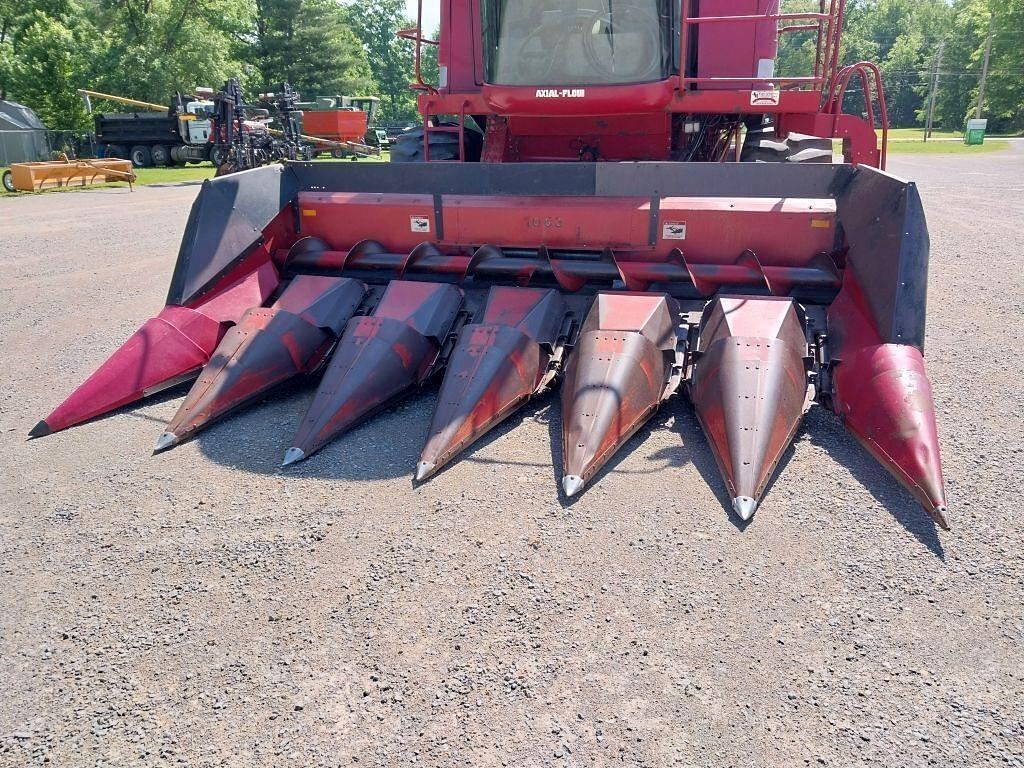 Image of Case IH 1063 Primary image