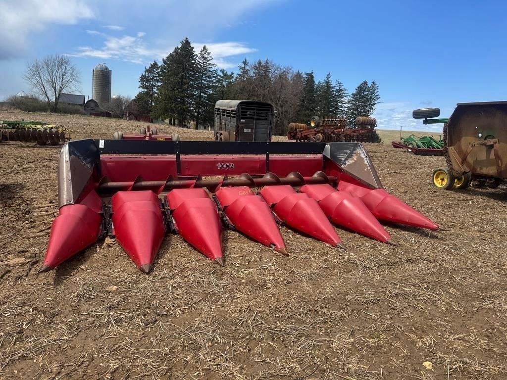 Image of Case IH 1063 Primary image