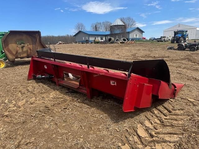 Image of Case IH 1063 equipment image 3