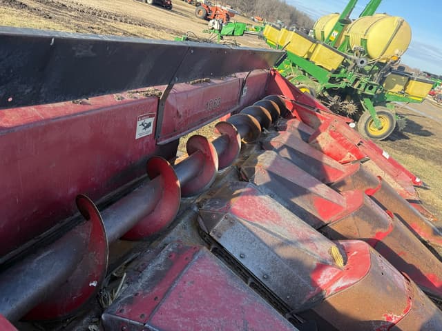 Image of Case IH 1063 equipment image 4