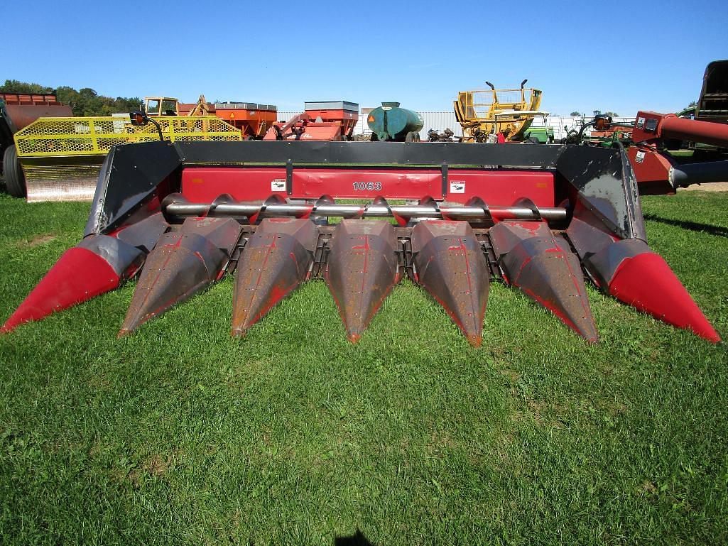 Image of Case IH 1063 Primary image