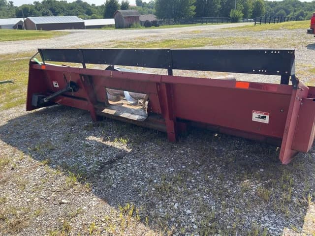 Image of Case IH 1063 equipment image 1