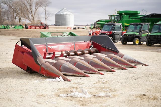 Image of Case IH 1063 equipment image 2