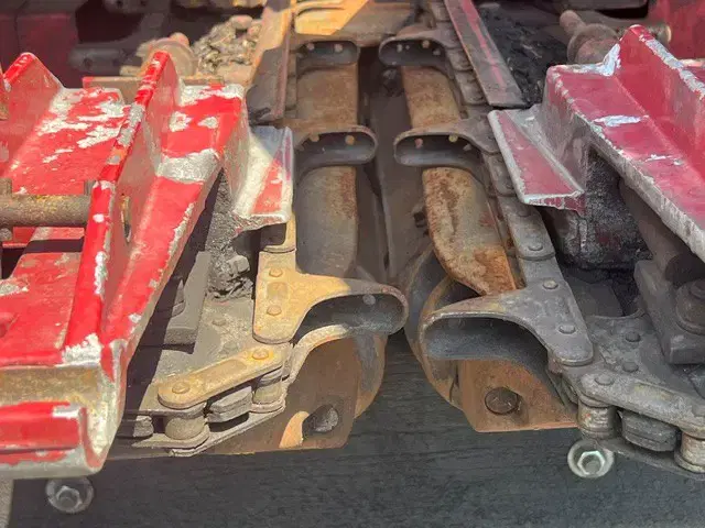 Image of Case IH 1063 equipment image 4