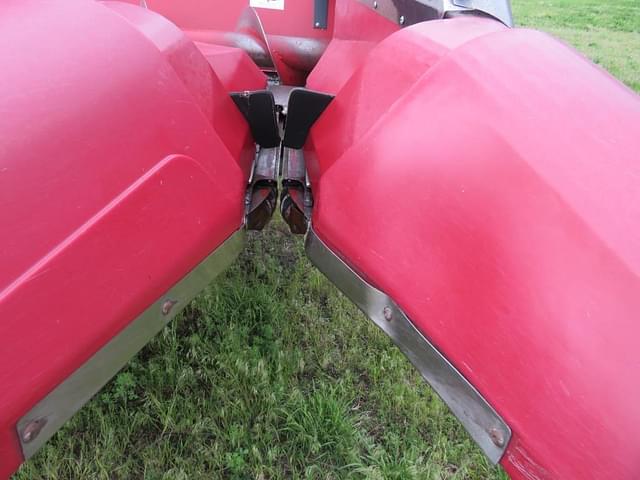 Image of Case IH 1063 equipment image 2