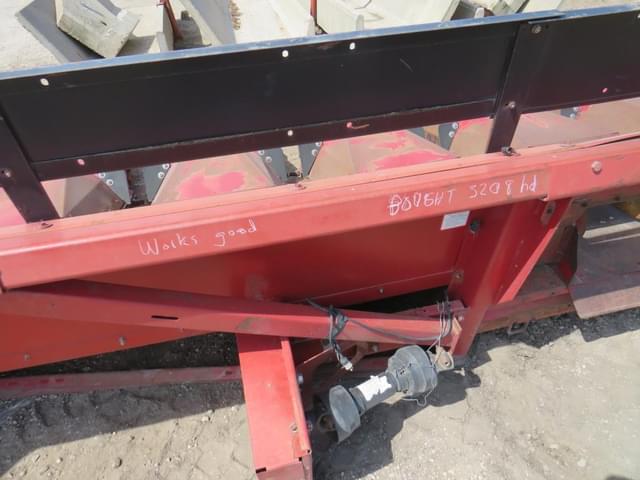 Image of Case IH 1063 equipment image 3