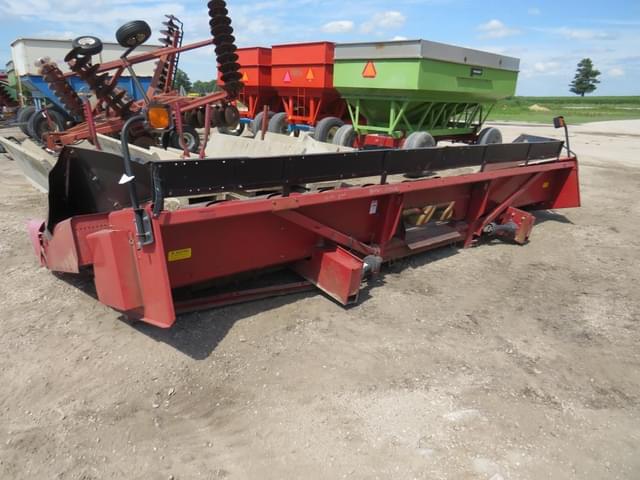 Image of Case IH 1063 equipment image 2