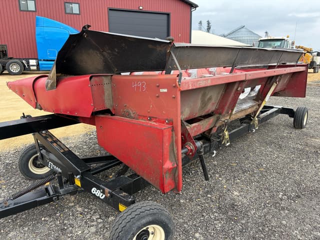 Image of Case IH 1063 equipment image 3