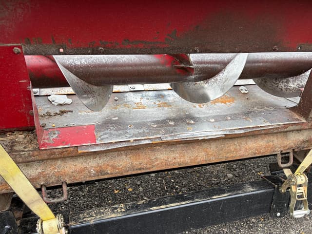 Image of Case IH 1063 equipment image 4