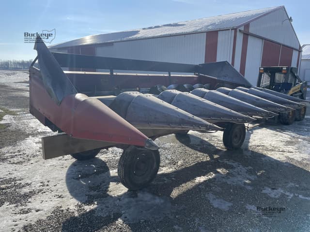 Image of Case IH 1063 equipment image 2