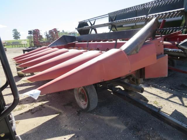 Image of Case IH 1063 equipment image 1