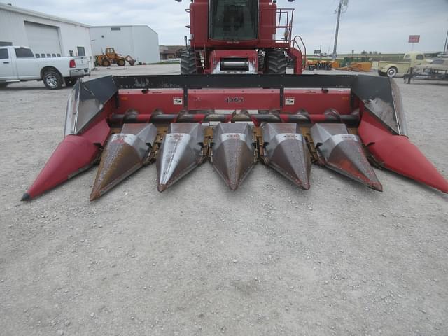 Image of Case IH 1063 equipment image 2