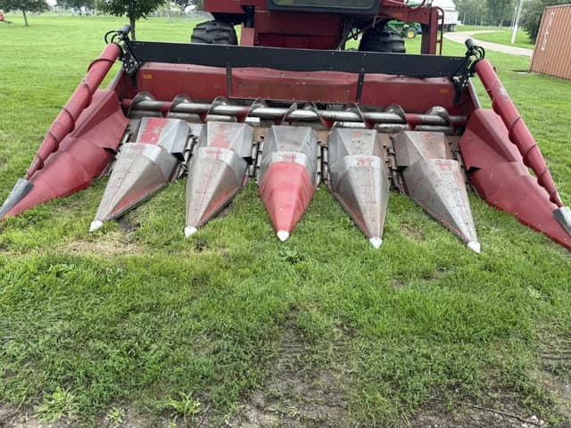 Image of Case IH 1063 equipment image 1