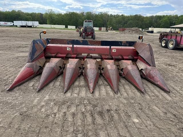 Image of Case IH 1063 equipment image 1