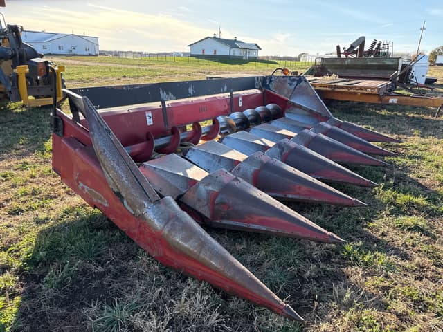 Image of Case IH 1063 equipment image 2