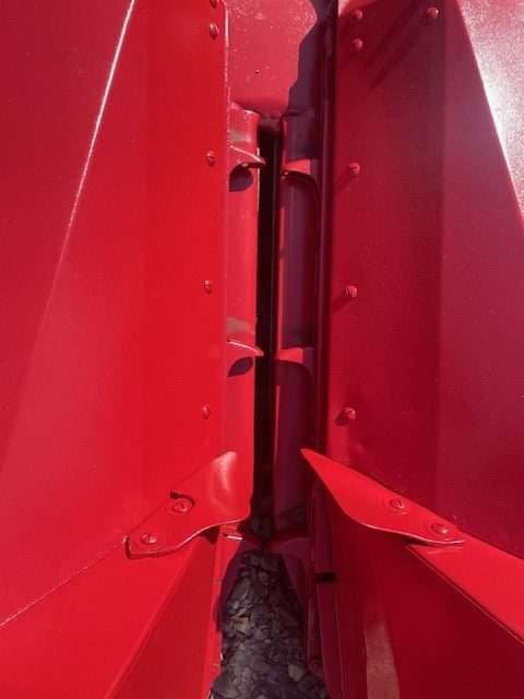 Image of Case IH 1063 equipment image 3