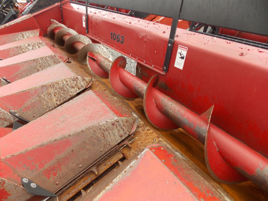 Image of Case IH 1063 Image 1