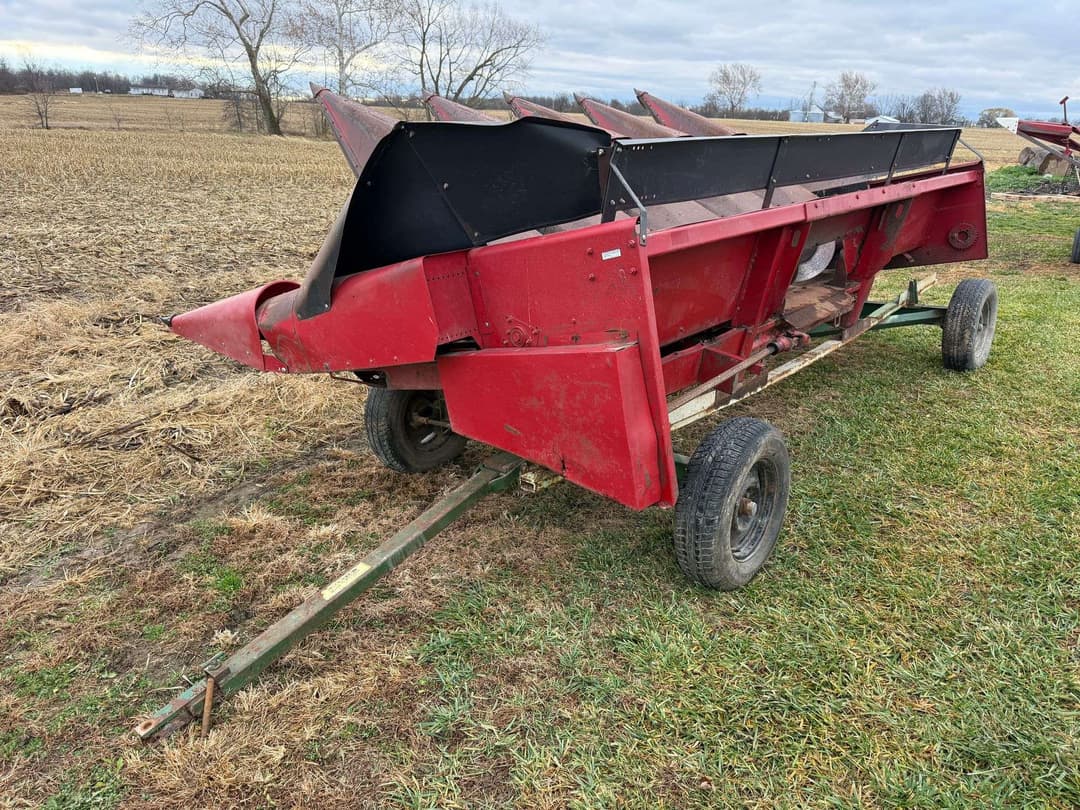 Image of Case IH 1063 Primary image