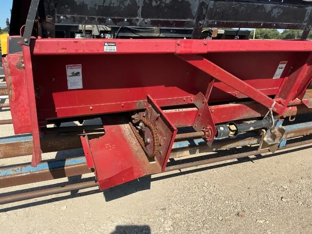 Image of Case IH 1083 equipment image 4