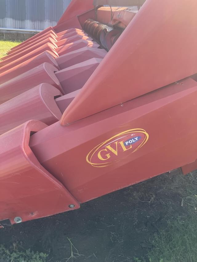 Image of Case IH 1083 equipment image 4