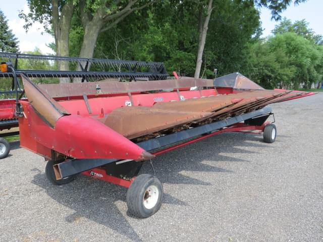 Image of Case IH 1083 equipment image 4