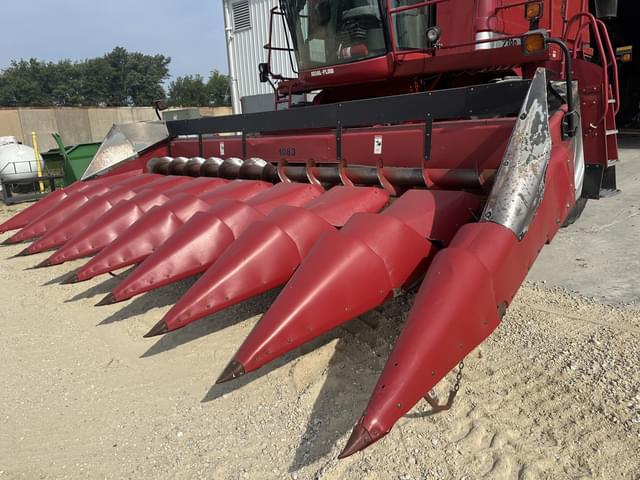 Image of Case IH 1083 equipment image 1