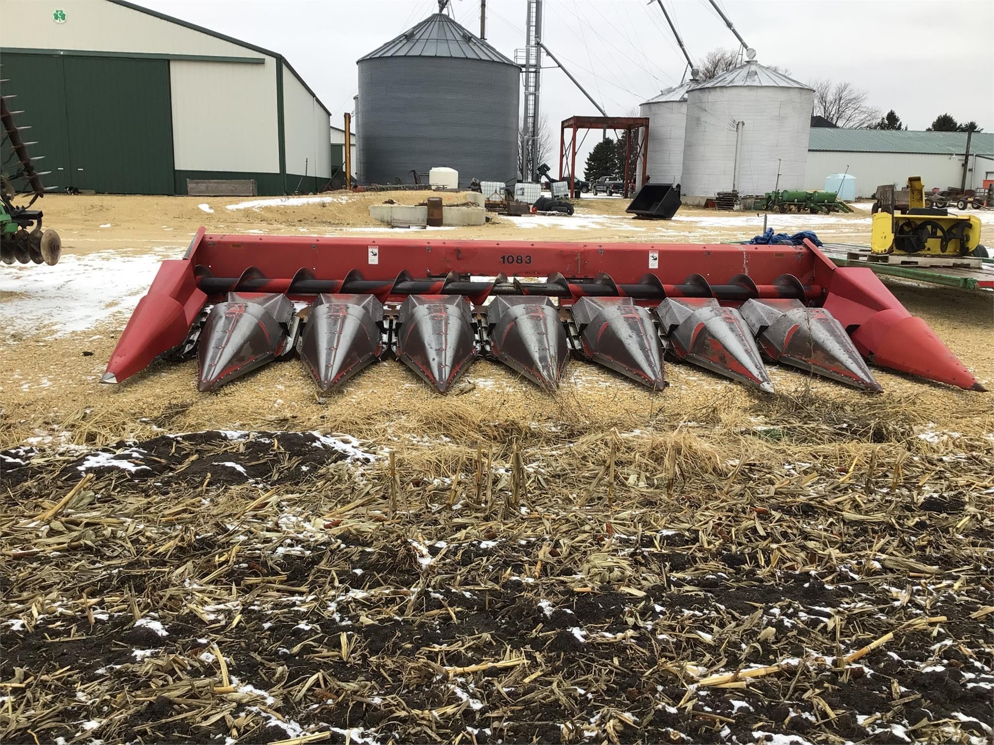 SOLD - Case IH 1083 Lot No. 4012 Harvesting with 8 Rows | Tractor Zoom