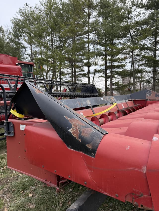 Image of Case IH 1083 equipment image 3